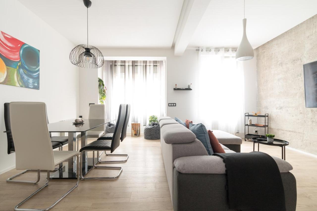Moyua Luxe By Staynnapartments Bilbao Luaran gambar
